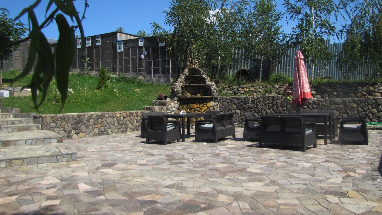 Mini Hotel Leon Lalovo Exterior photo