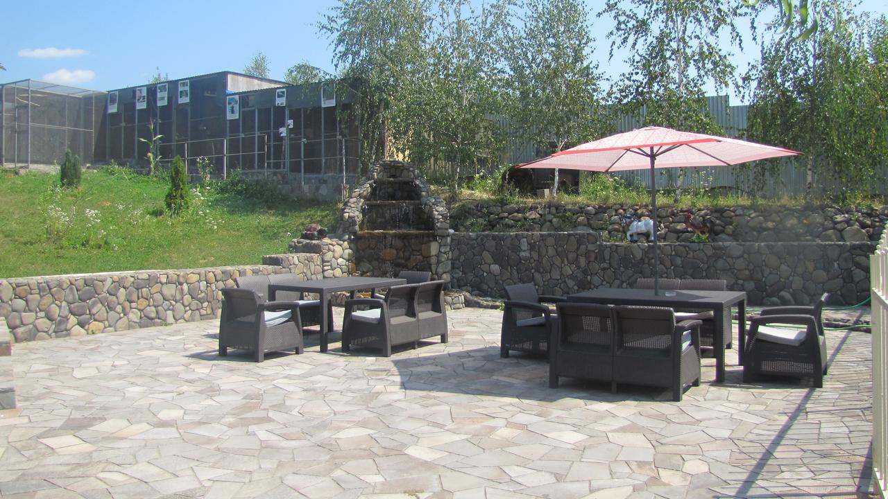 Mini Hotel Leon Lalovo Exterior photo