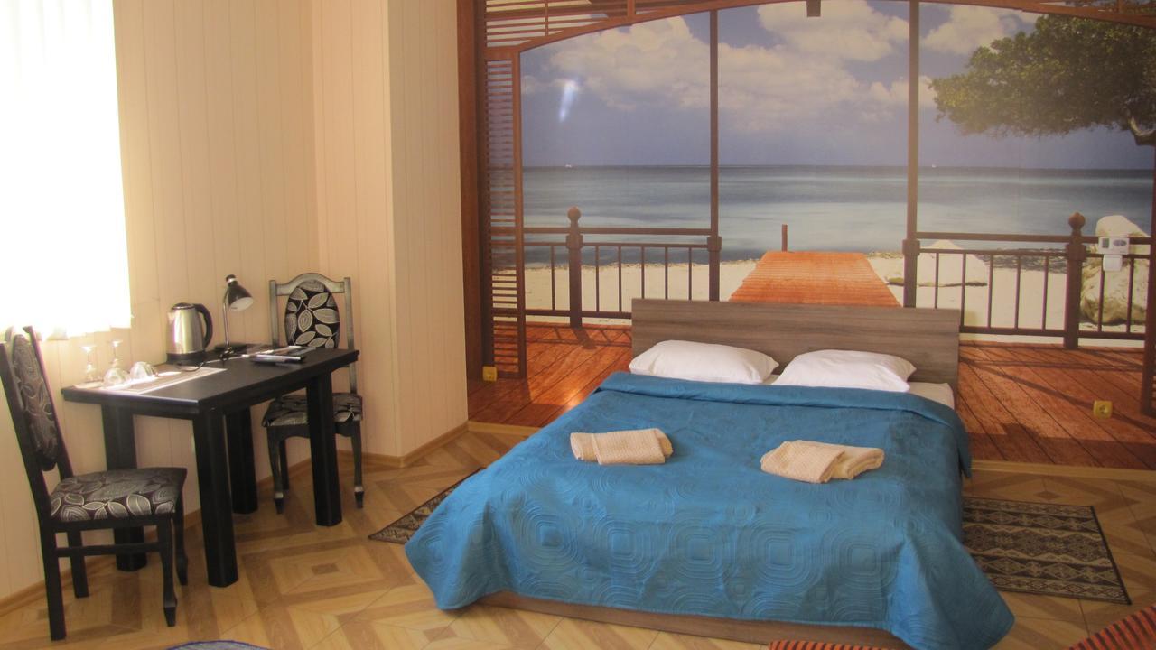 Mini Hotel Leon Lalovo Exterior photo